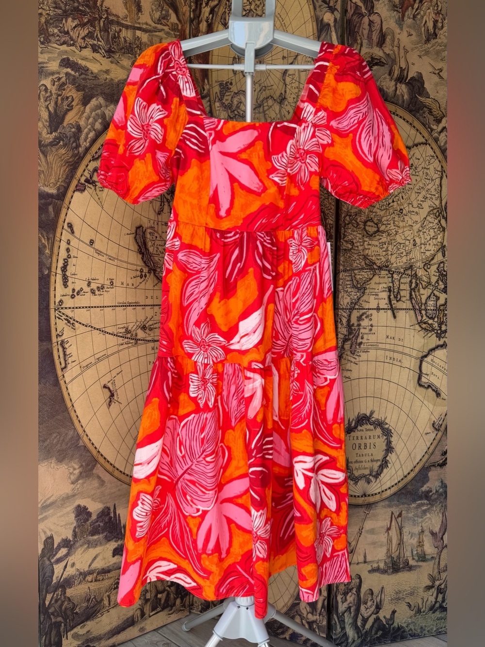 NWT! Crystal Sky Tropical Floral Puff Sleeve Tiered Midi Resort Dress Size M